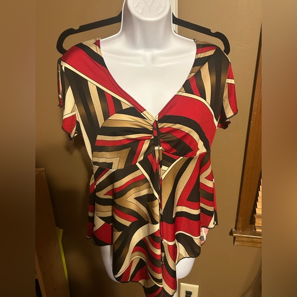 Dynamite Women's Top with Red, Black, and Tan Geometric Design - Picture 1 of 2